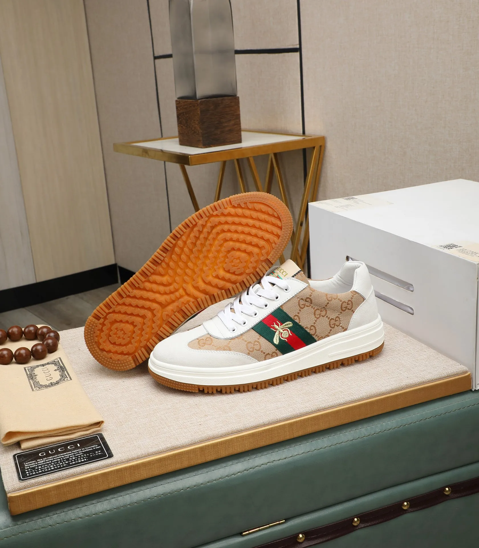 Men's shoes💰440 GUCCI🔍🔍2024 latest spring style On sale at the same time at the counter, original calfskin imported from Italy, genuine leather lining, (high-end, luxury, and class) exquisite workmanship, soles: original soles specially provided by the original factory, ⚠Exclusive double-layer movable molded soles are super comfortable⚠, real photos🎬The real ones are better🔍🔍"High quality·Follow the order" code number 38-44